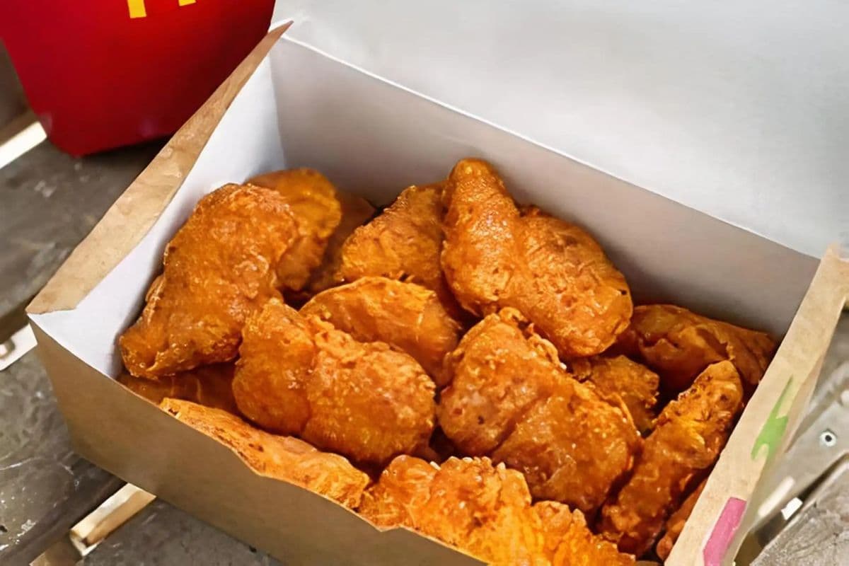 Chicken Nuggets (Ten Pieces)