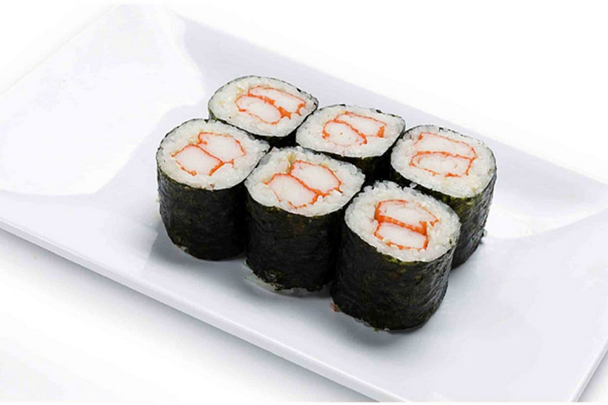 M6. Crab Meat Roll