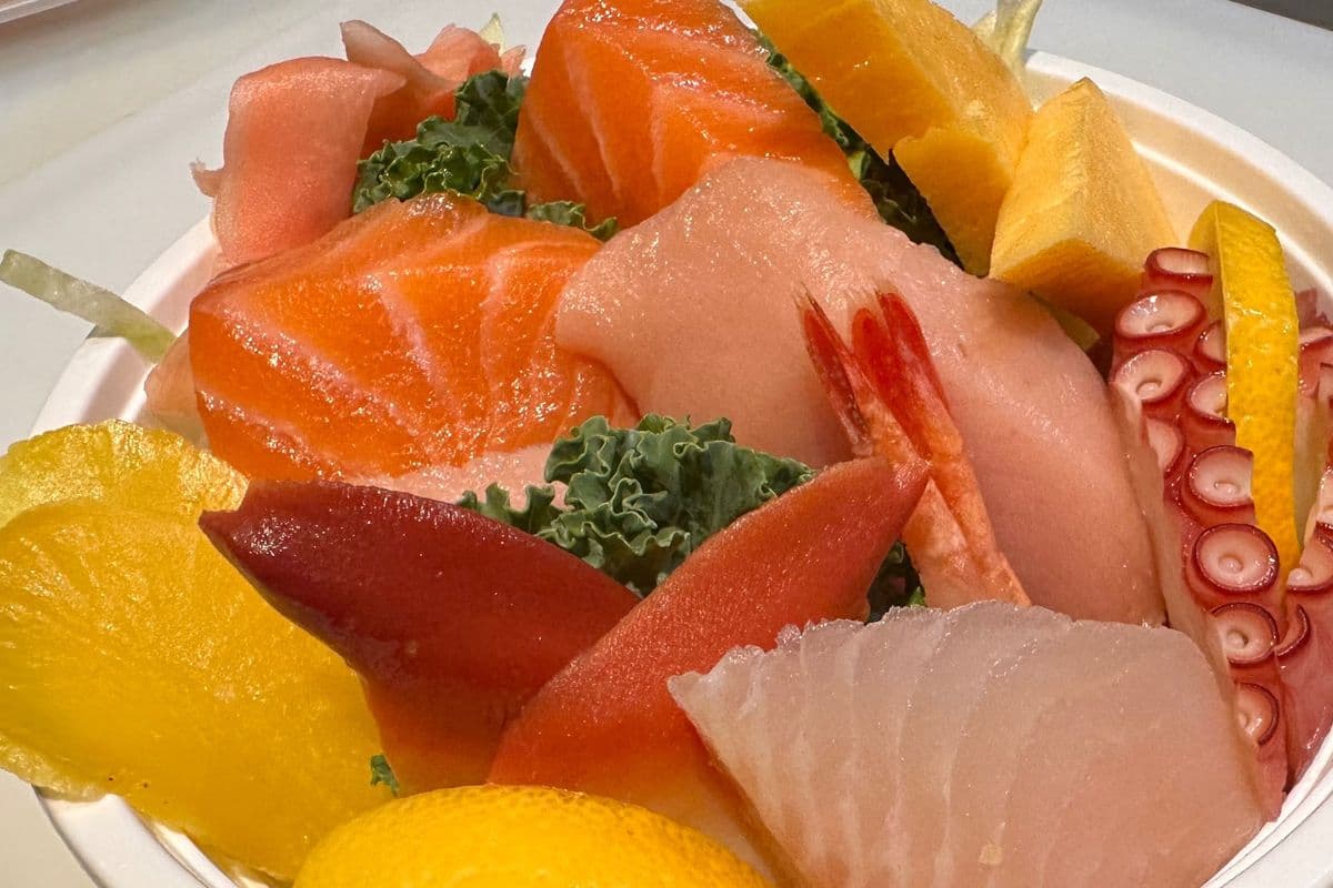 M5.Chirashi Don (10 pcs)