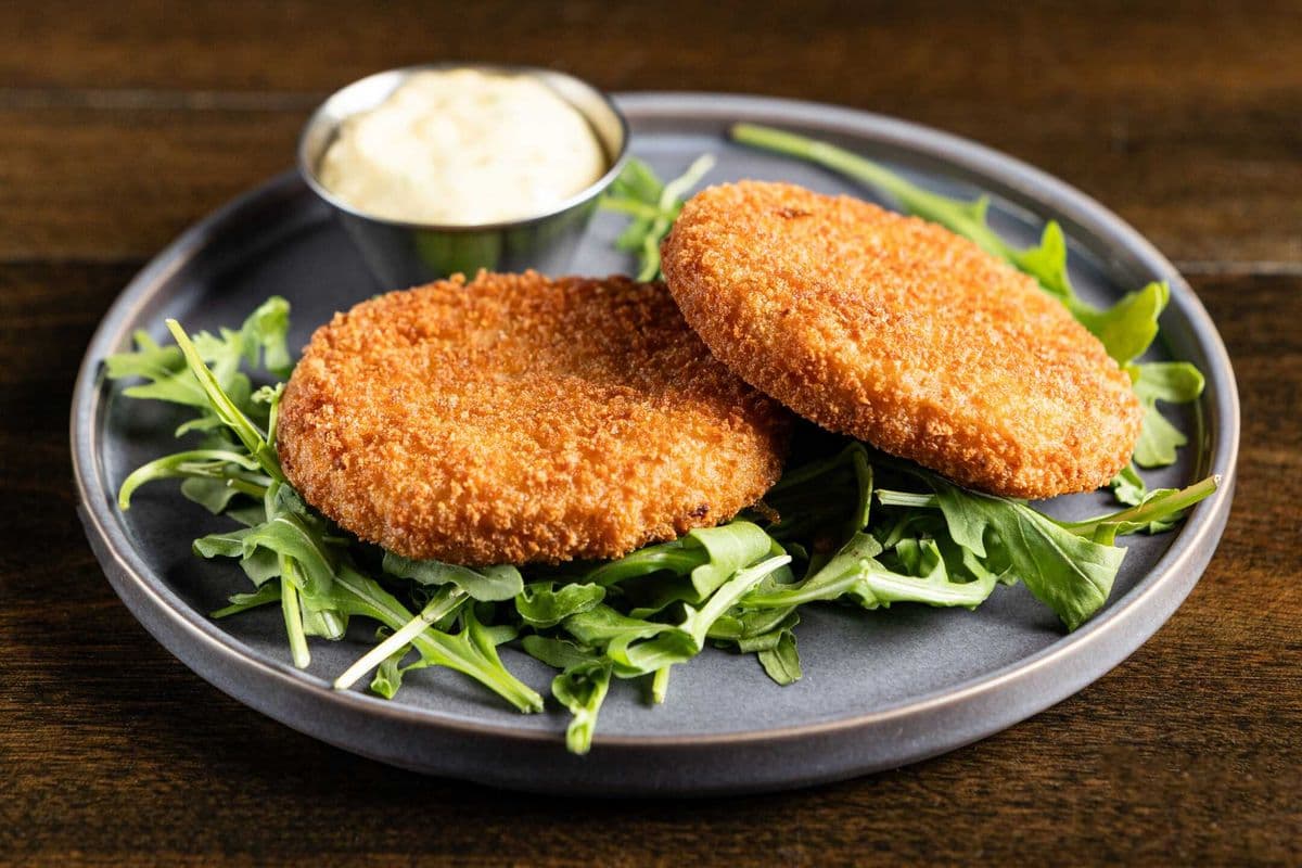 Beignets de Crabe / Crab Cakes