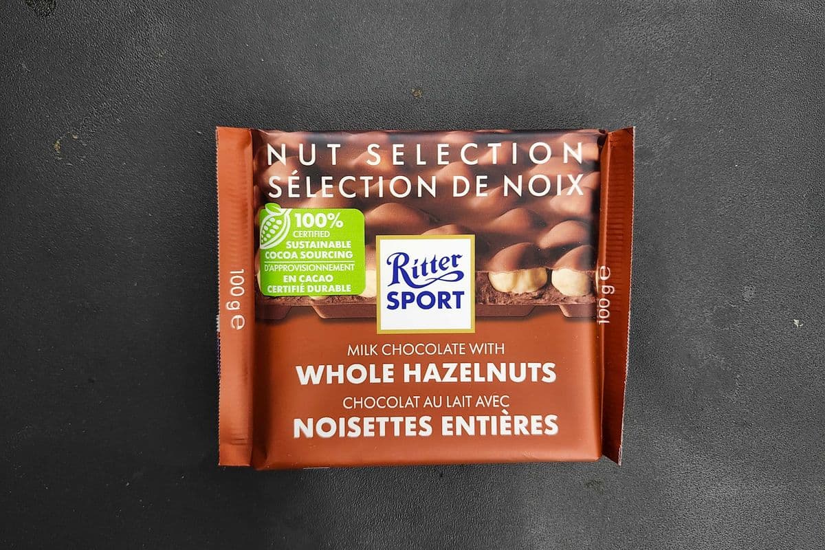 Chocolat Ritter Sport Chocolat au Lait Avec Noisettes Entière 100g