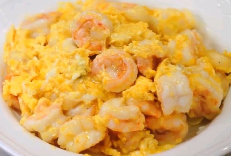 Prawns with Scrambled Eggs / 滑蛋蝦球