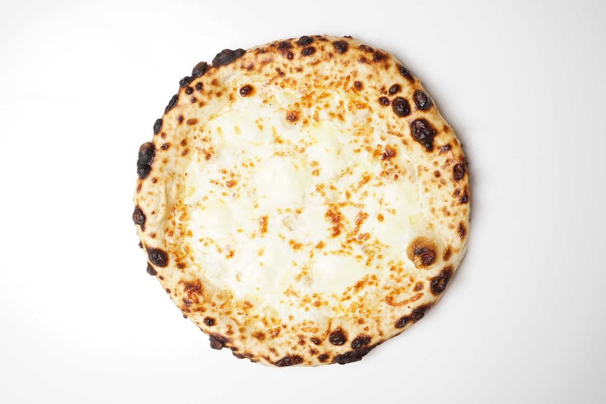 18" Cheese Pizza (Pizza Formaggio)