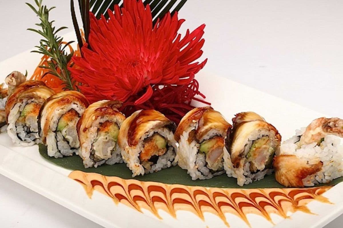 Torched Black Dragon Roll (8 pcs)