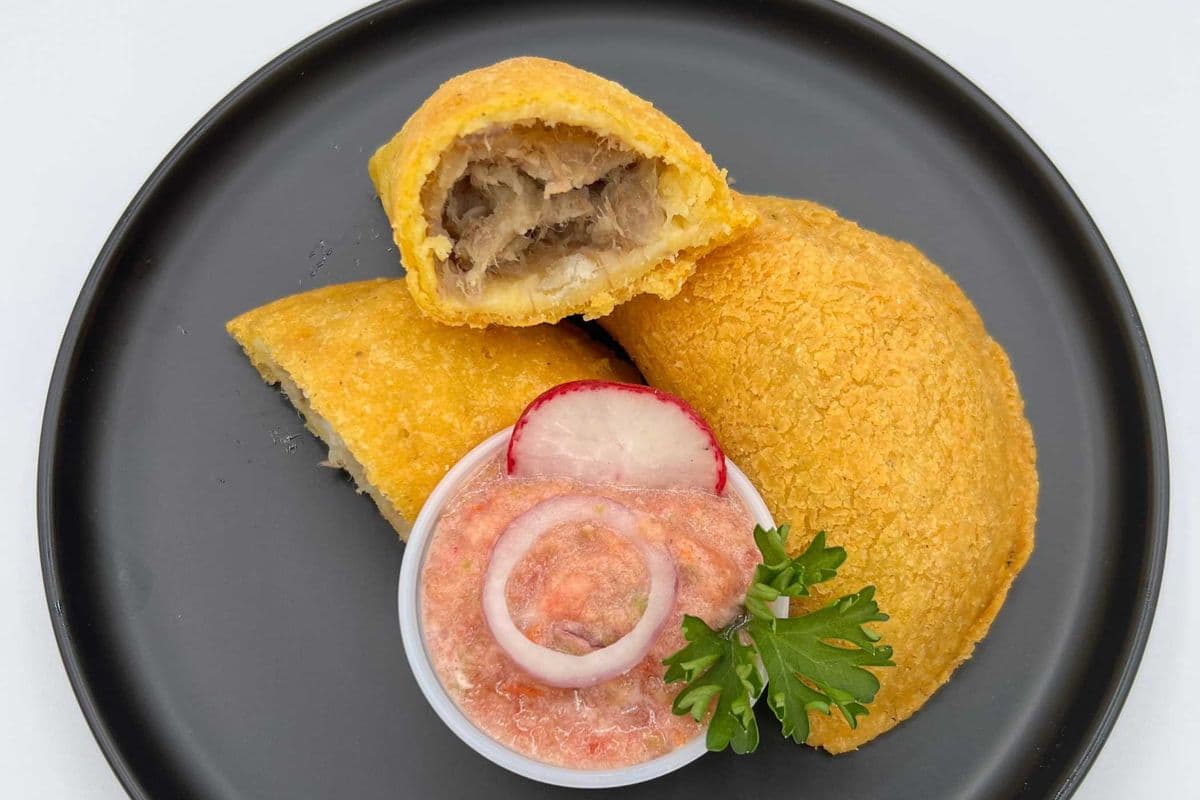 Colombian Medium Beef Empanadas