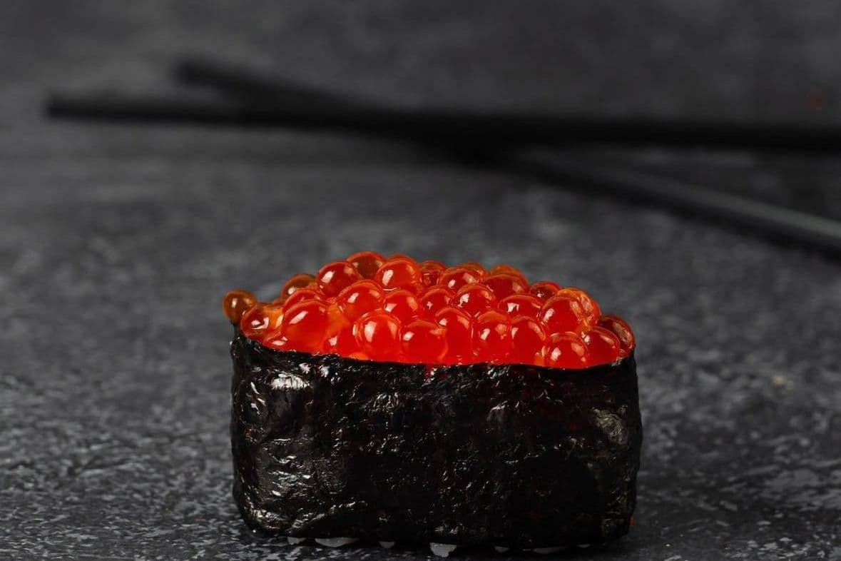 Gunkan Ikura Sushi (1 pc)