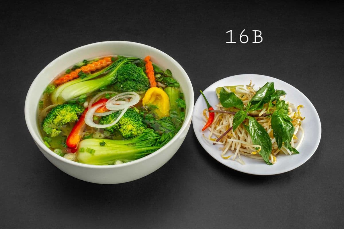 16 B. Assorted steamed vegetables Pho