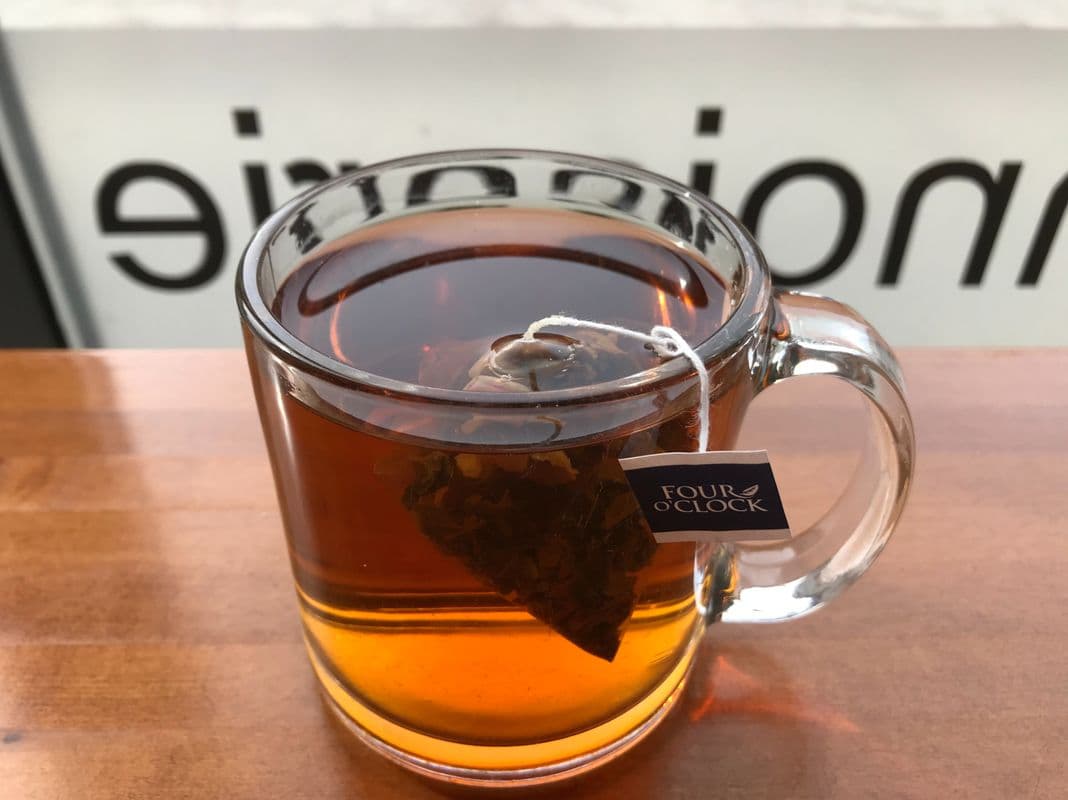 Thé / Tea (8-12-16 oz)