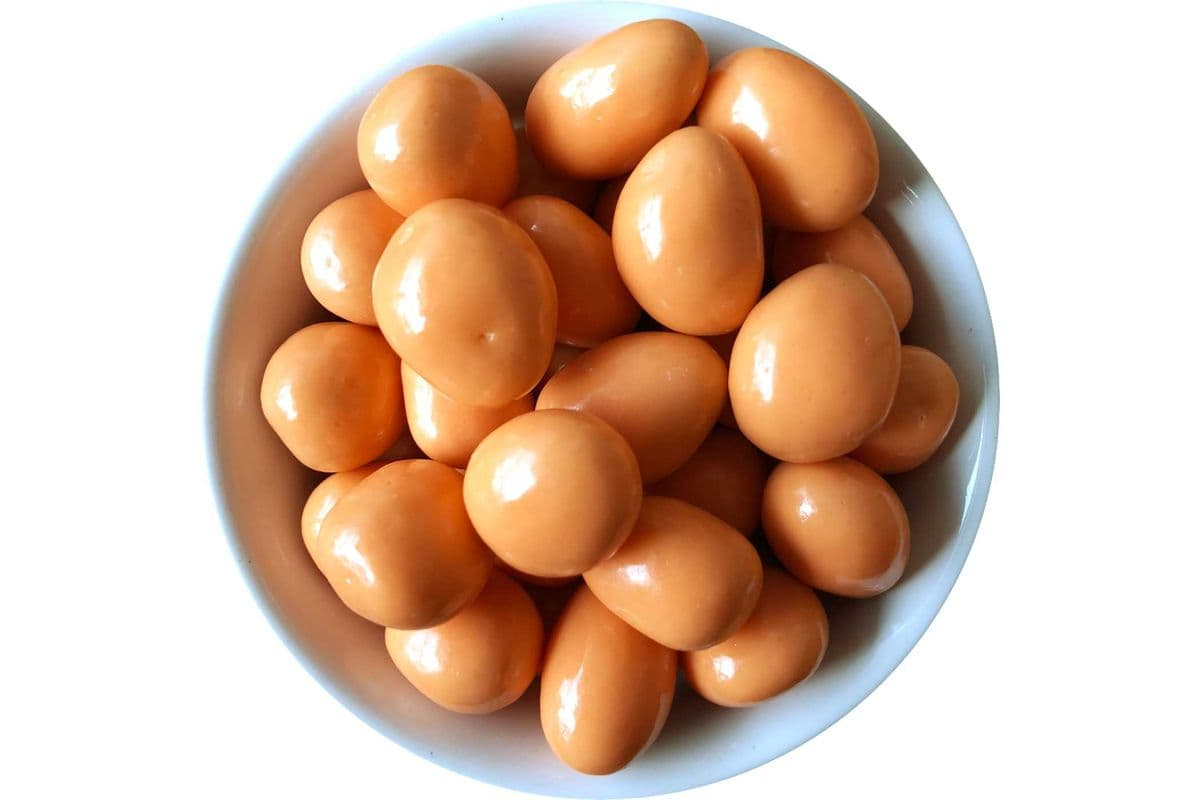 Pastel Chocolate Apricots 1 Lb (1 LB)