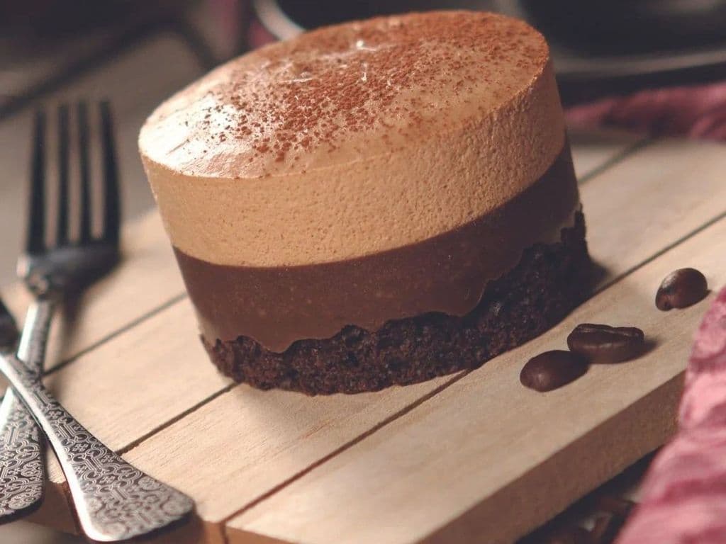 Mocha Crunch Mousse Cake