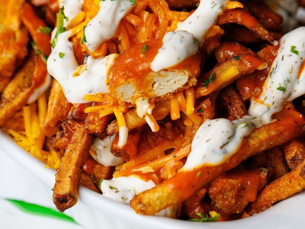 Plant-Based Buffalo Chicken Poutine