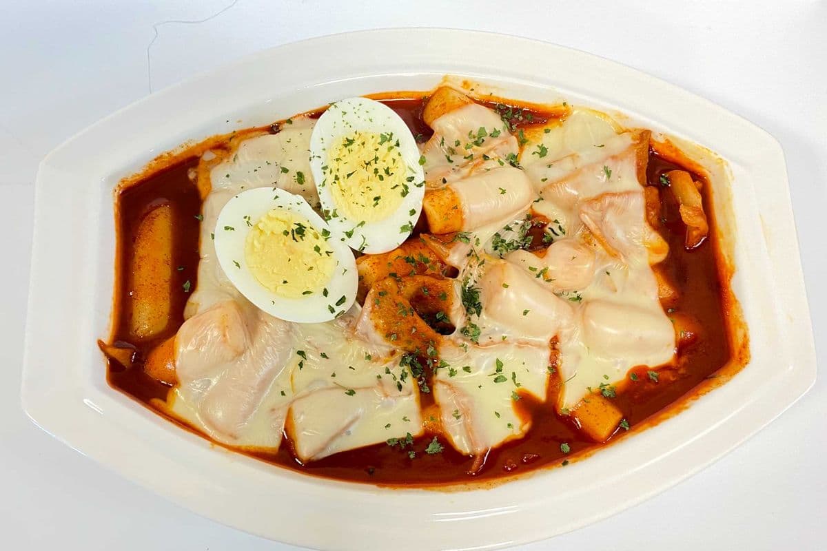 Soupy Tteokbokki 국물 떡볶이 for 4