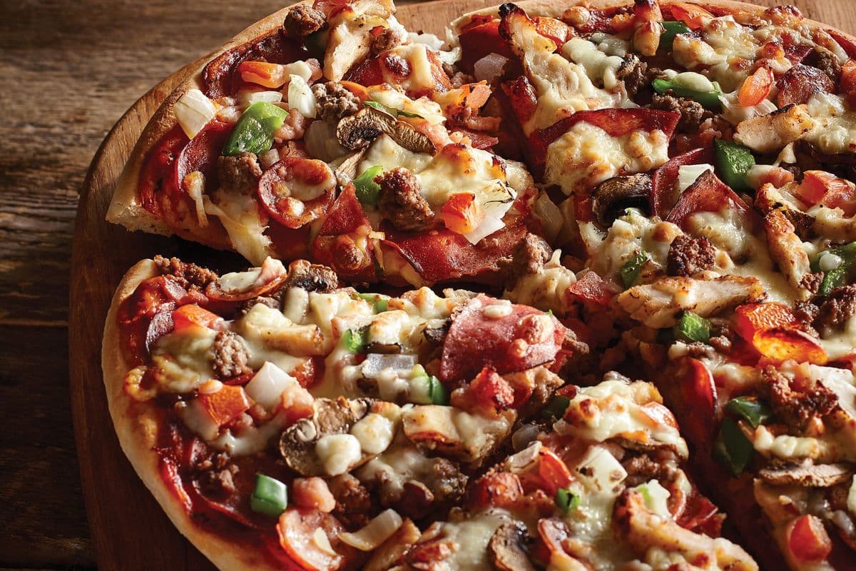 15" Ultimate Pizza