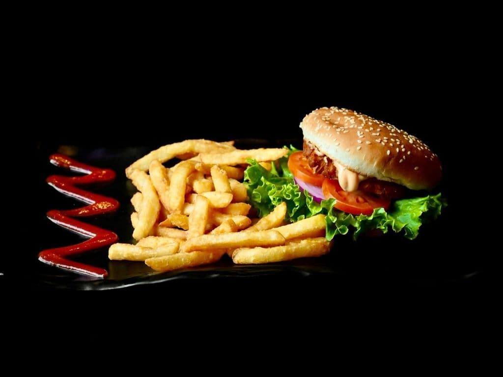 Spicy Burger -(Aloo/Paneer/Chicken)