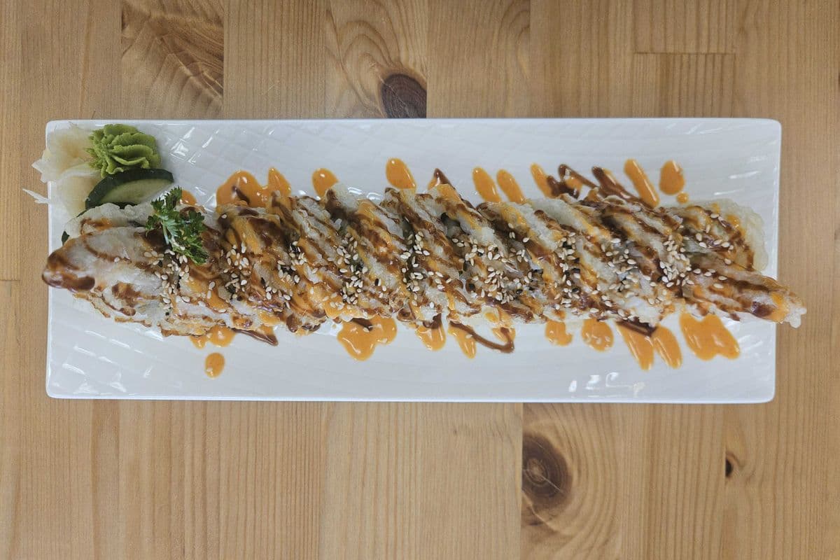 Golden Dynamite Roll