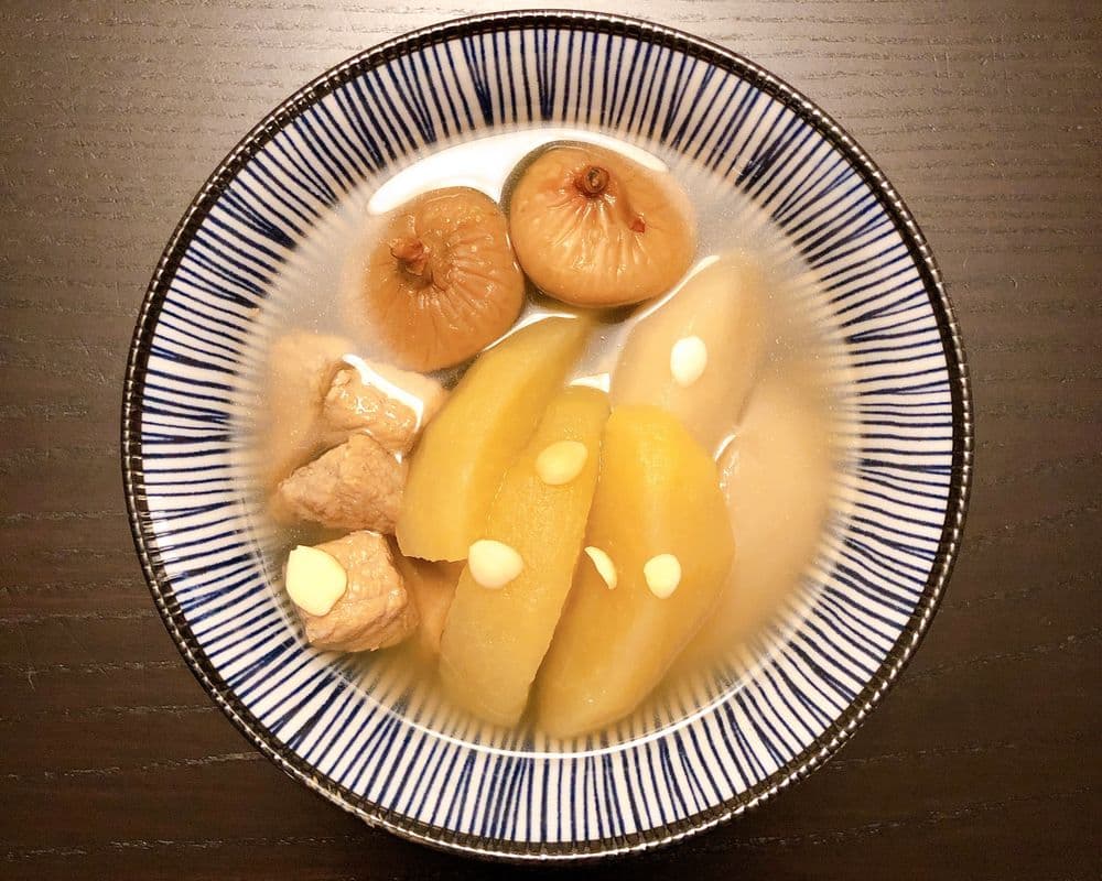 S3. Apple and Pear Pork Soup (800 ml)