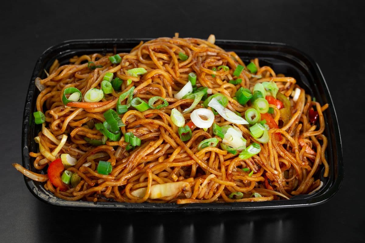 Veg Schezwan Hakka Noodles