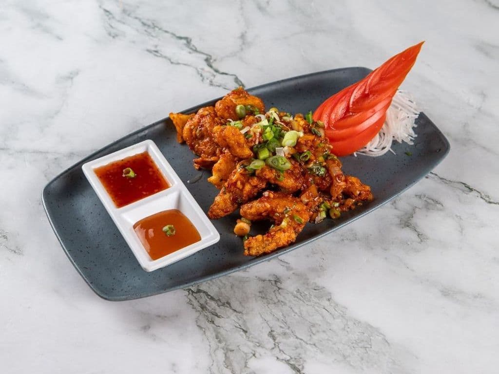 GARLIC CHILI PRAWNS