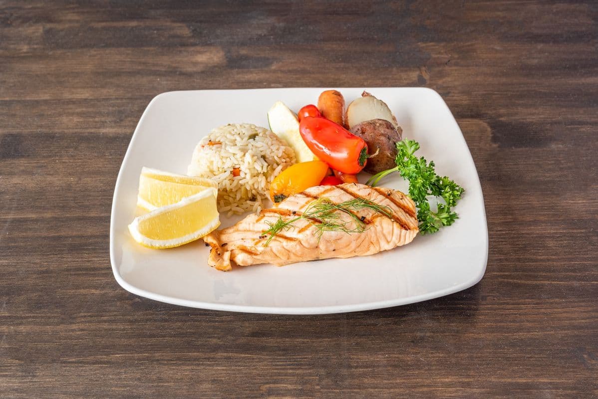 Filet de saumon grillé