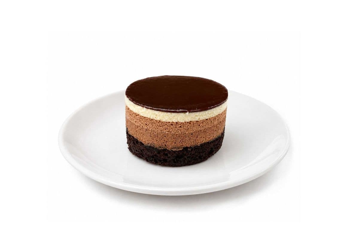 D5. Triple Chocolate Mousse Cake