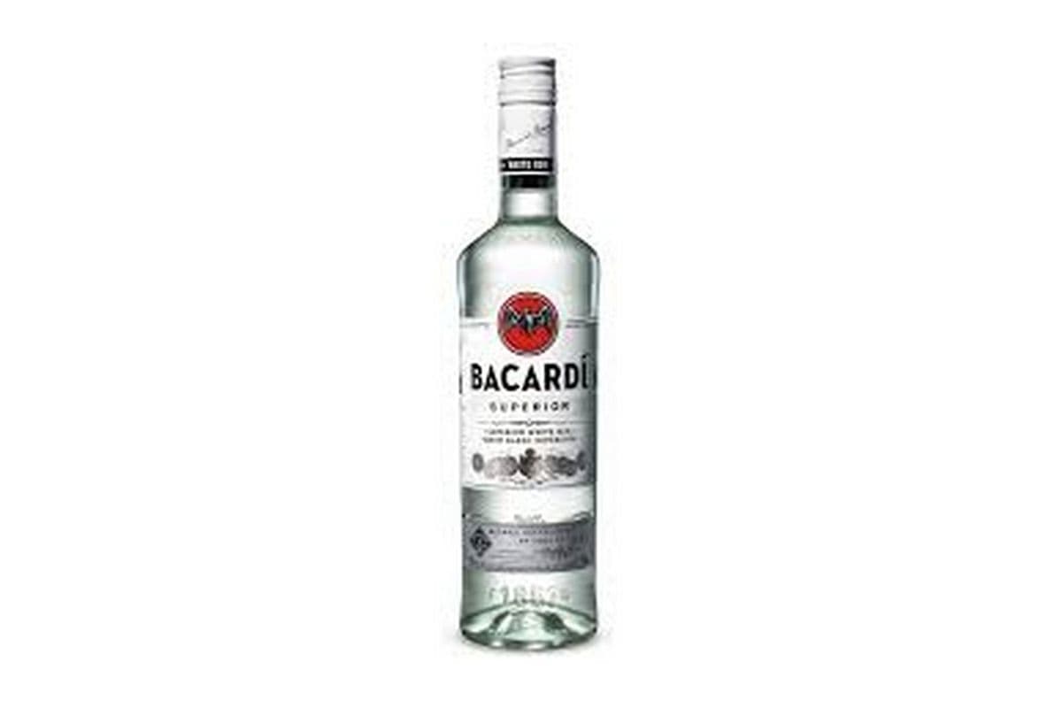 Bacardi Superior (1 x 750 ml)