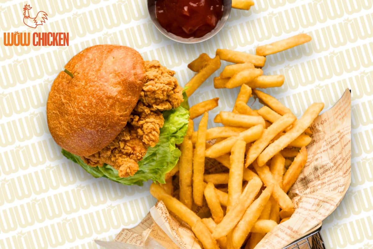 WOW CHICKEN BURGER COMBO