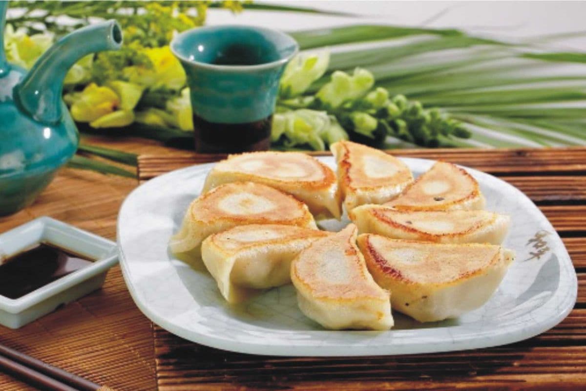 豬肉鍋貼 Pan-Fried Pork Dumplings (8pcs)