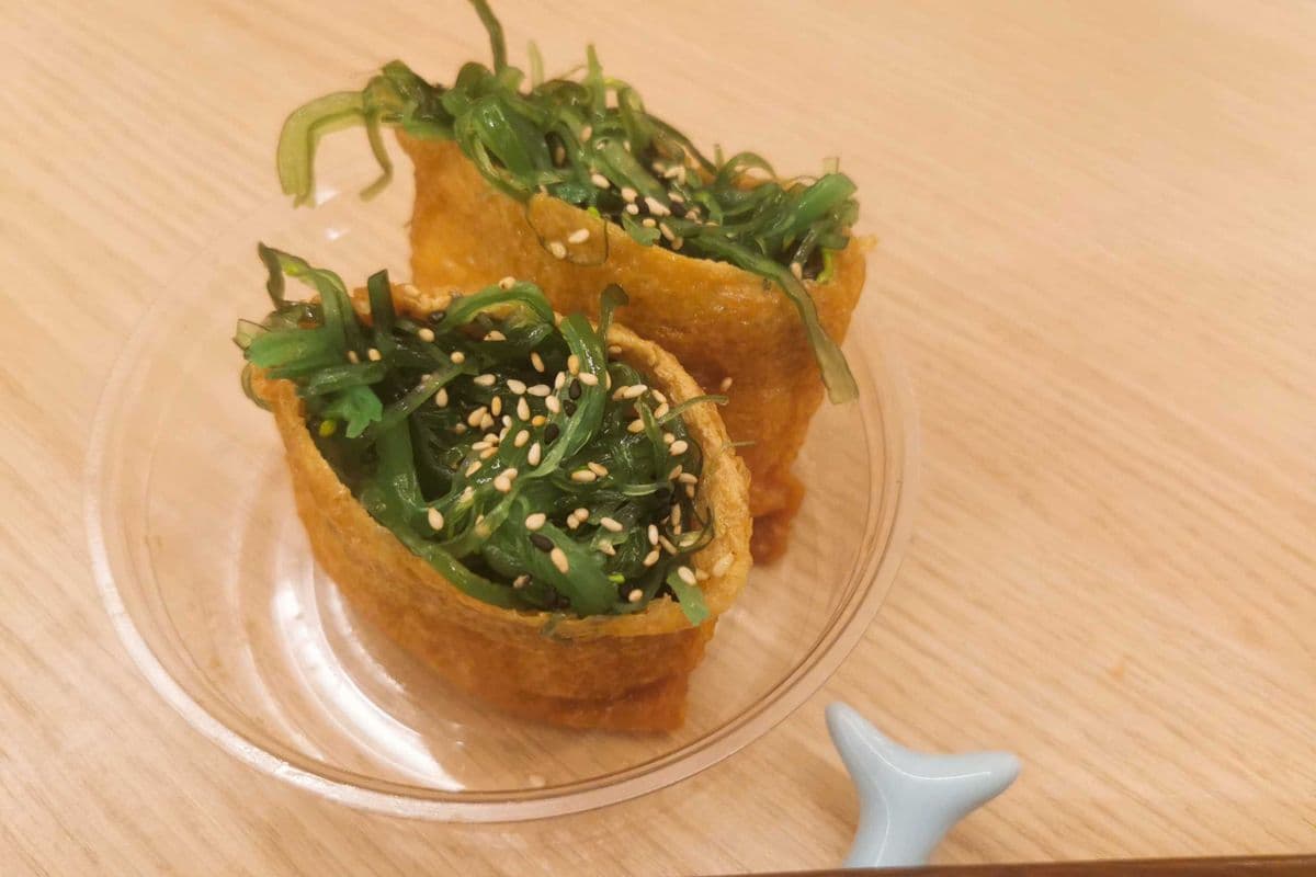 Bean curd seaweed sushi (2pcs)