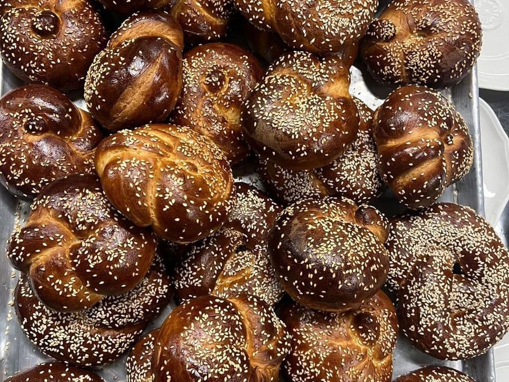 Challah Buns (4)