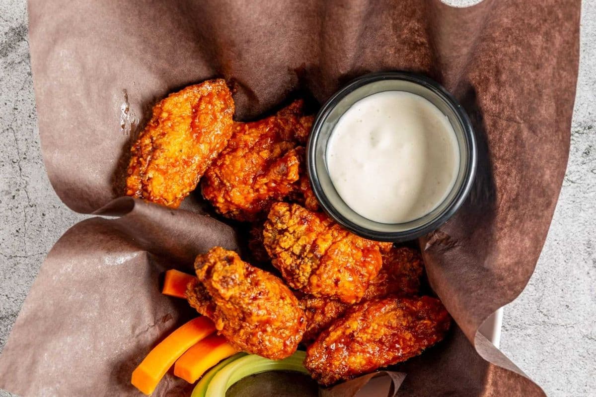 Gimme Wings (1LB)