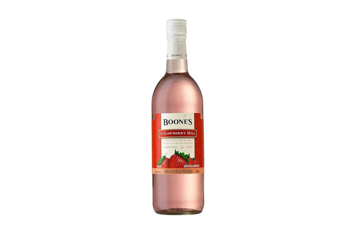 Boones Boone's Strawberry Hill (750 ml) (1 x 750ml)