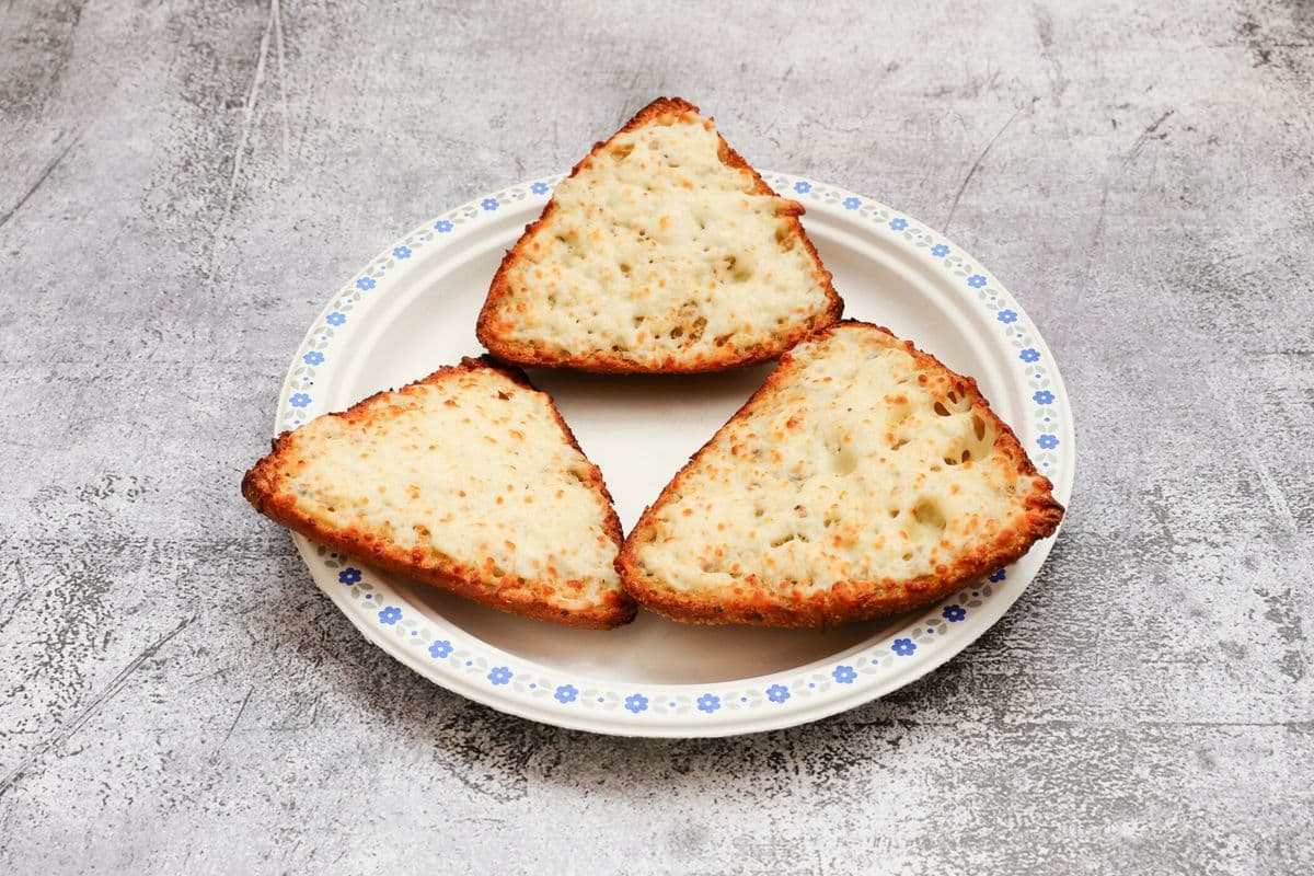 Garlic Bread with Cheese