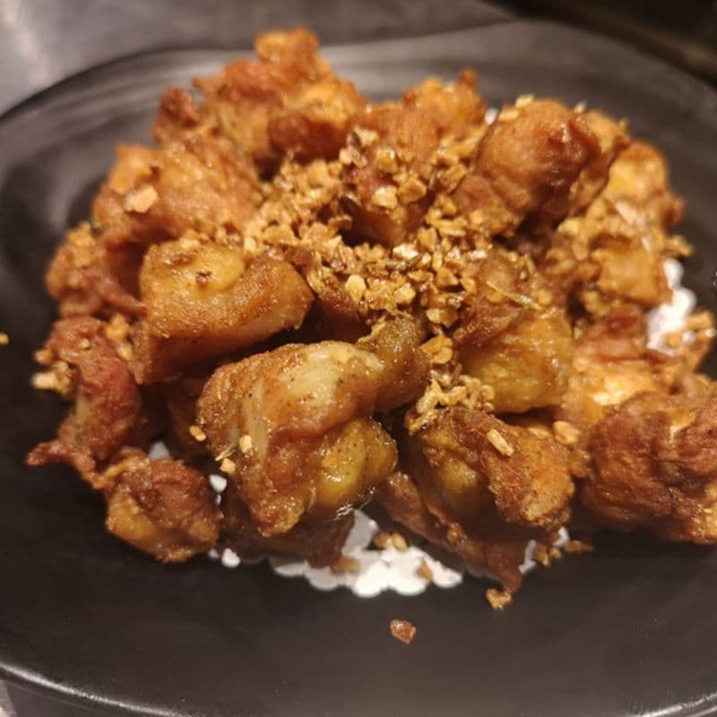 Crispy Chicken Gristle with Garlic