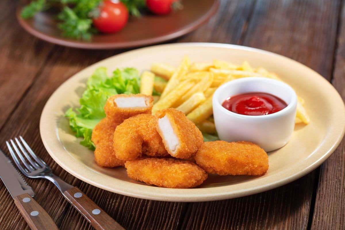 Nuggets (6 pcs)