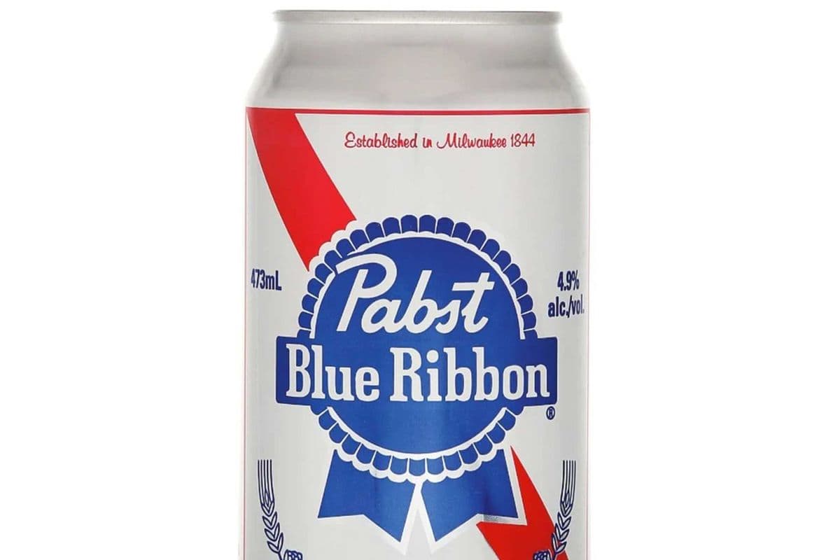Pabst Blue Ribbon (1 x 710 ml Can)