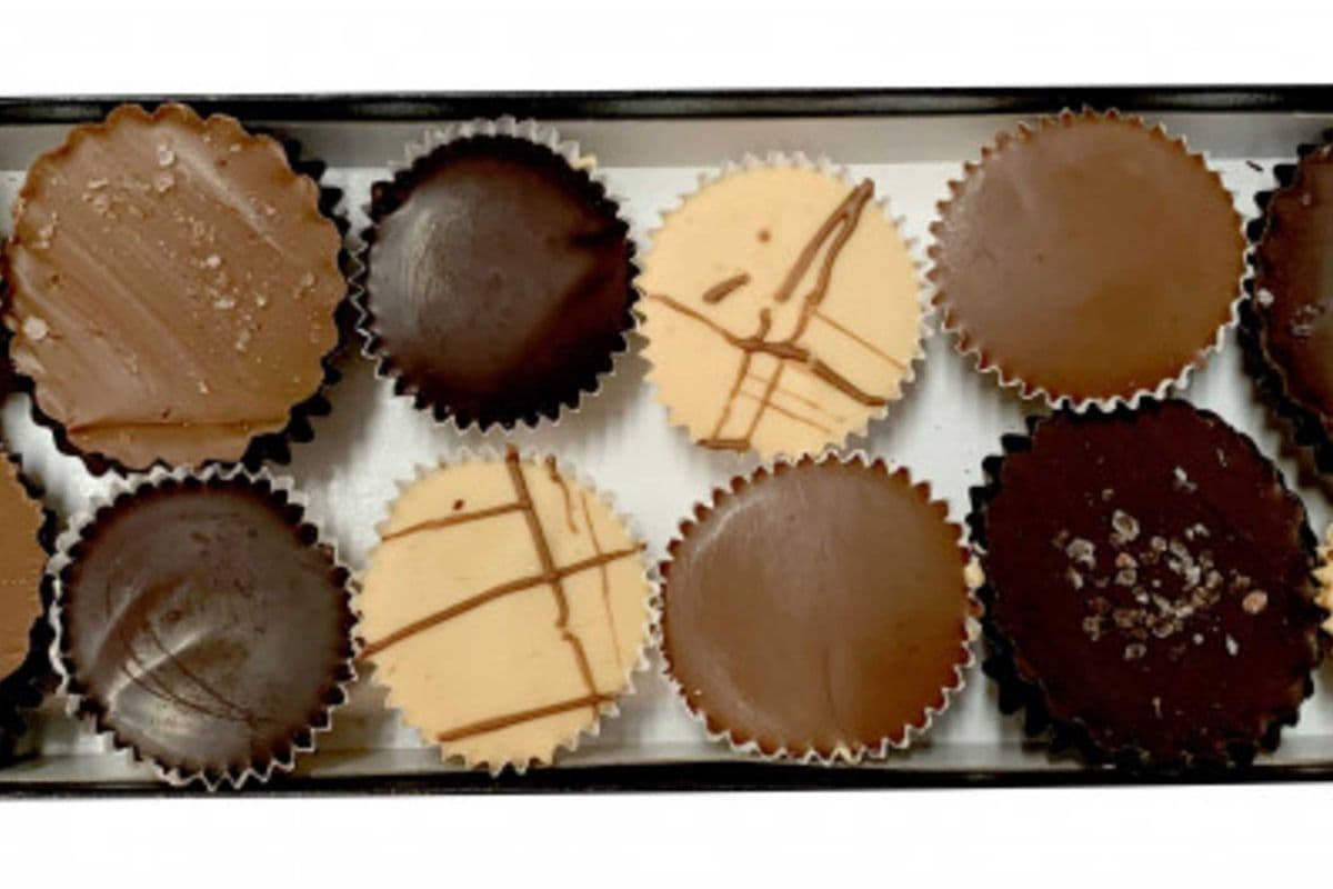 (12pc)Gift Box Chocolate Peanut Butter Lovers
