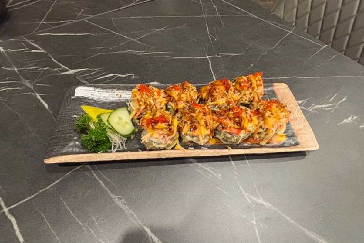 Monster Roll (Deep Fried) (8 pcs)