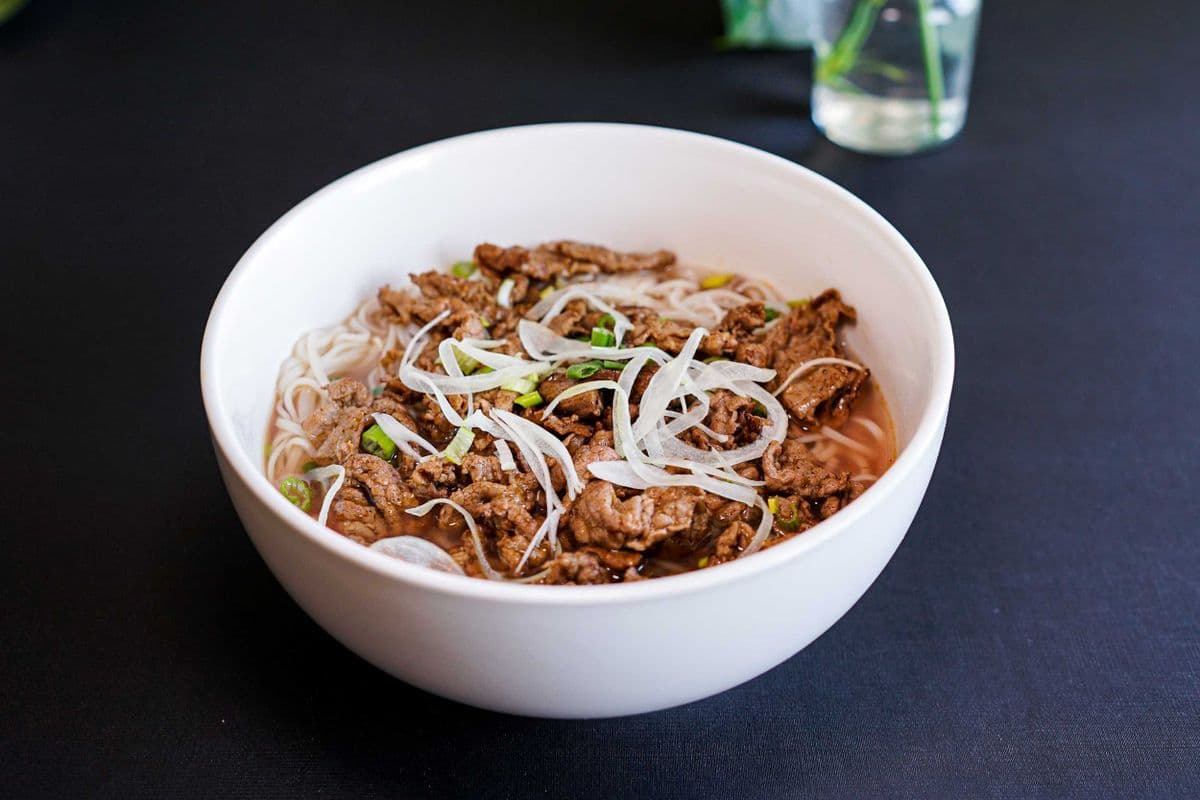 Seared Garlic Beef Pho