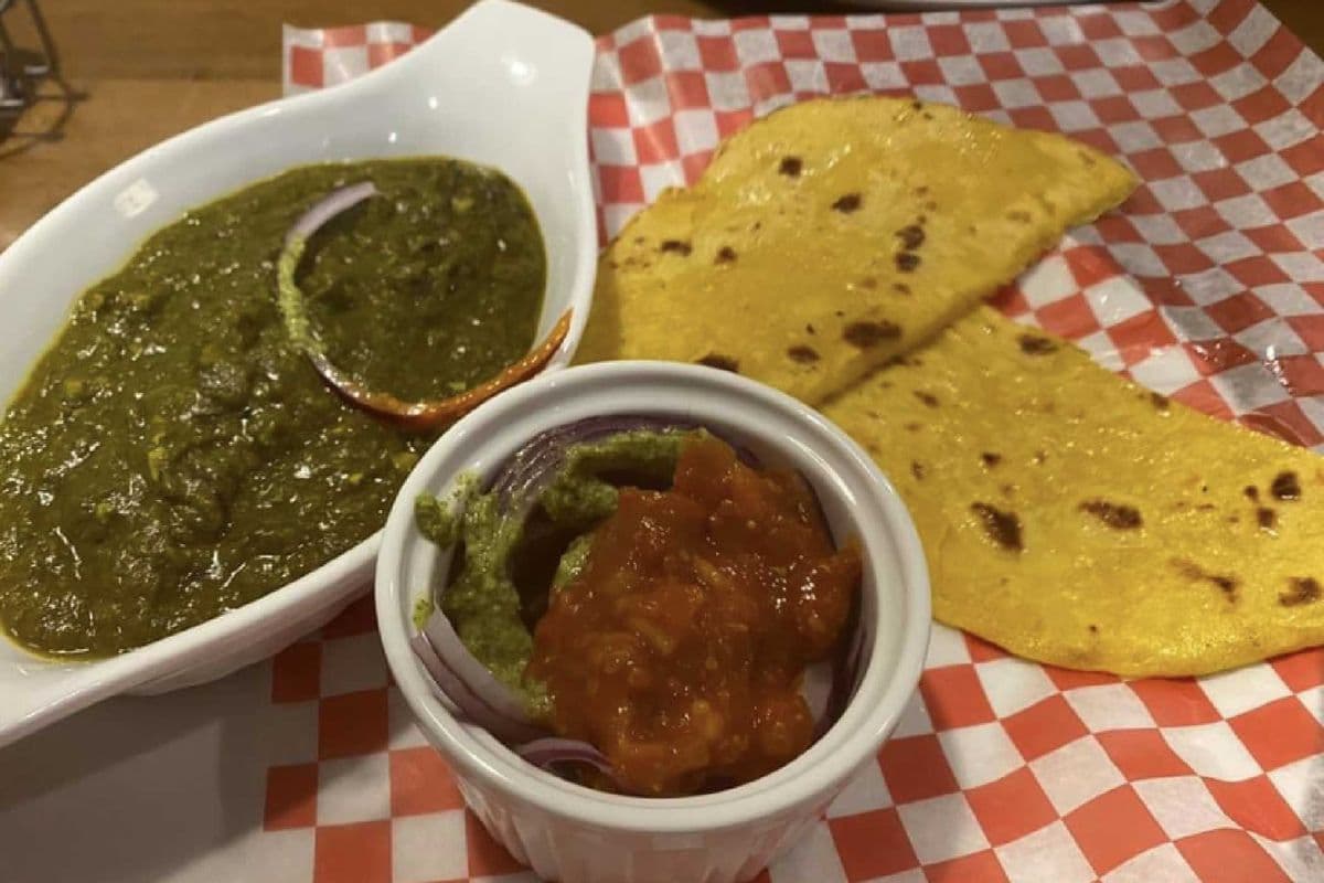 Saag and Makki Roti (X2)