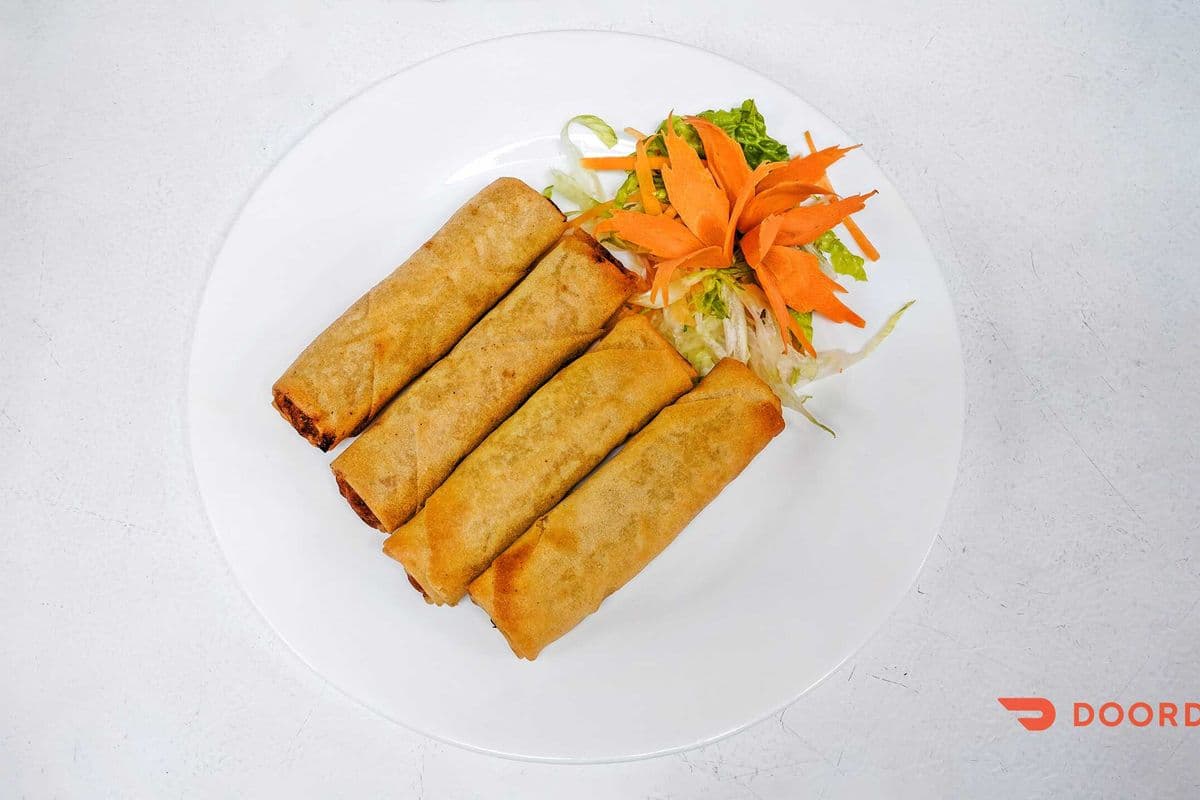 Vietnamese Meat Spring Rolls (2 Pcs)