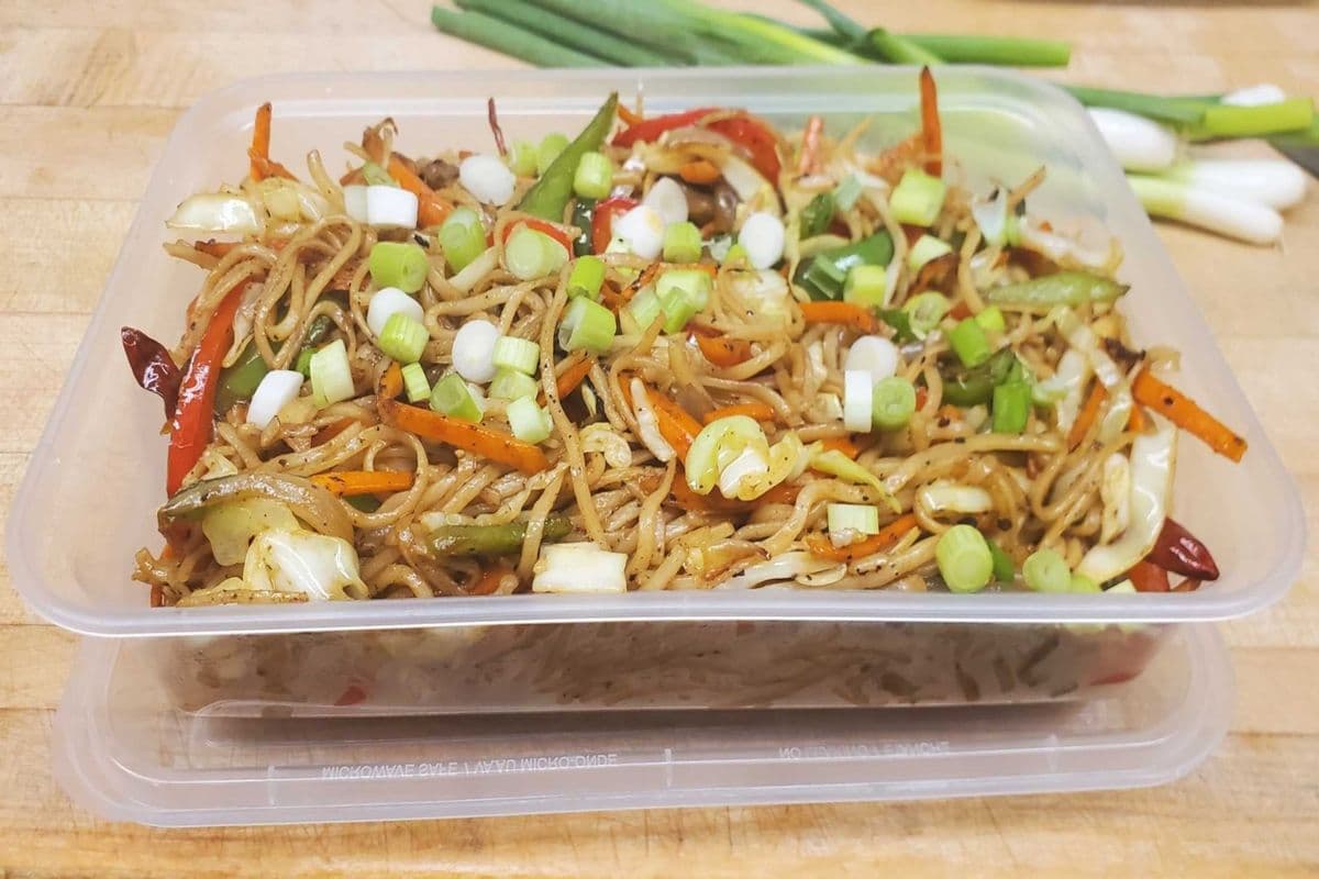 Hakka Noodles