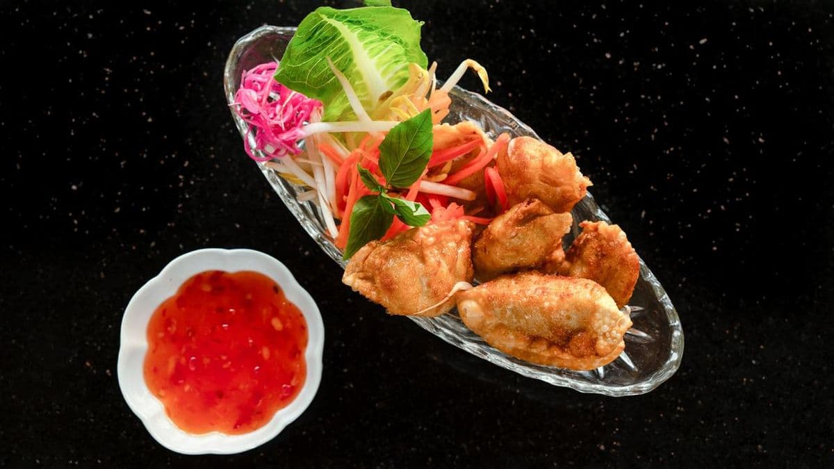 05. Crispy Chicken Wontons (Online)