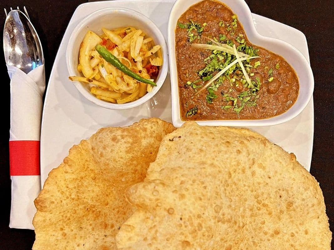 CHOLE BHATURE