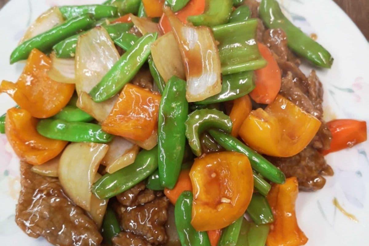 35. Beef with Pea Pods