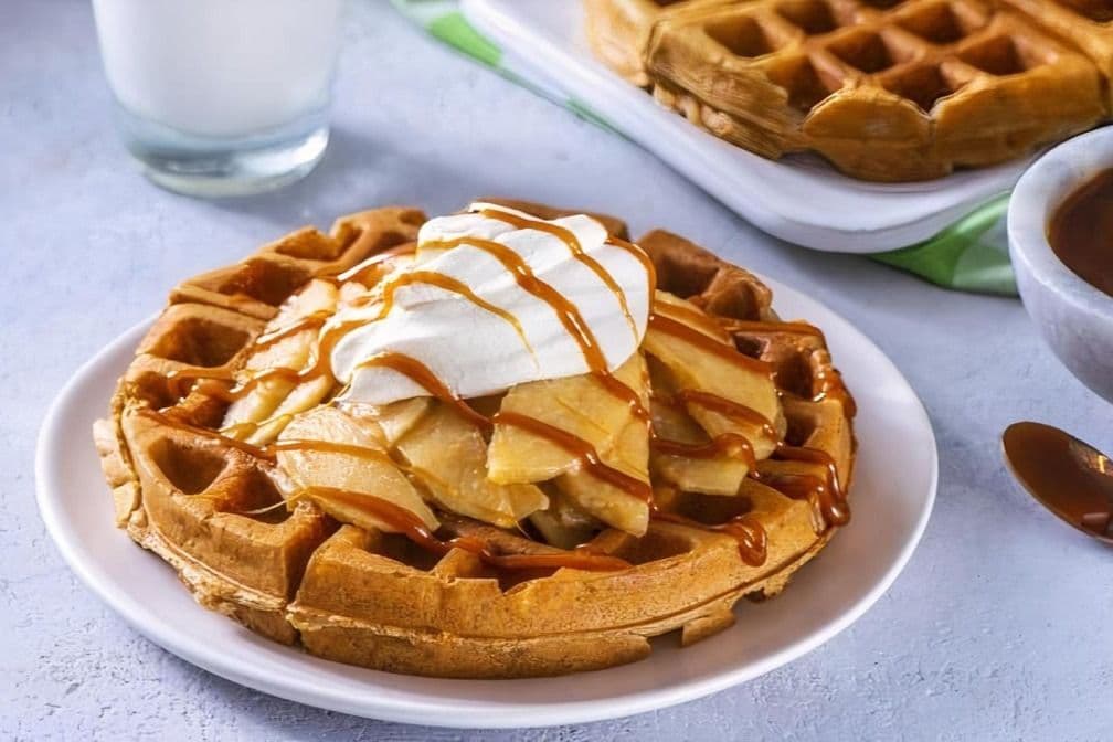 Gaufres des pommes, cannelle et caramel / Apples, Cinnamon and Caramel Waffle