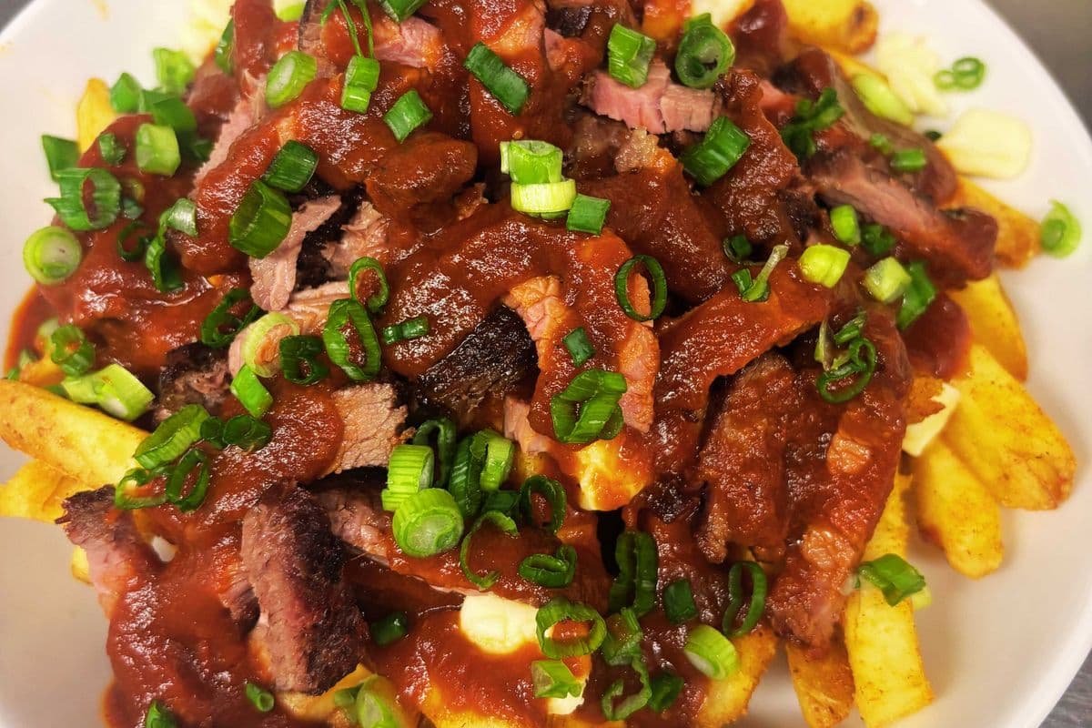 Caldereta Steak Poutine