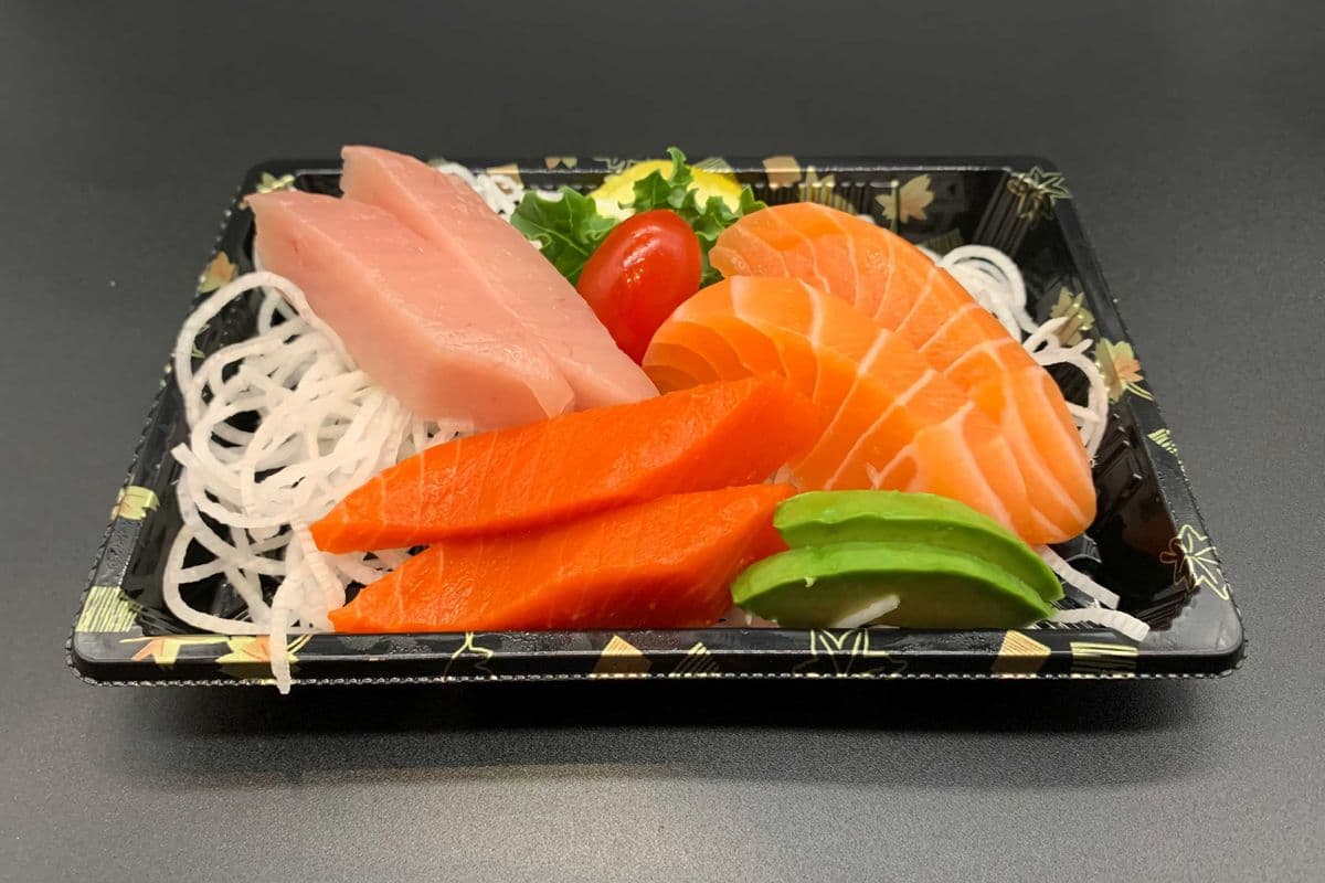 Assorted Sashimi (6 pcs)