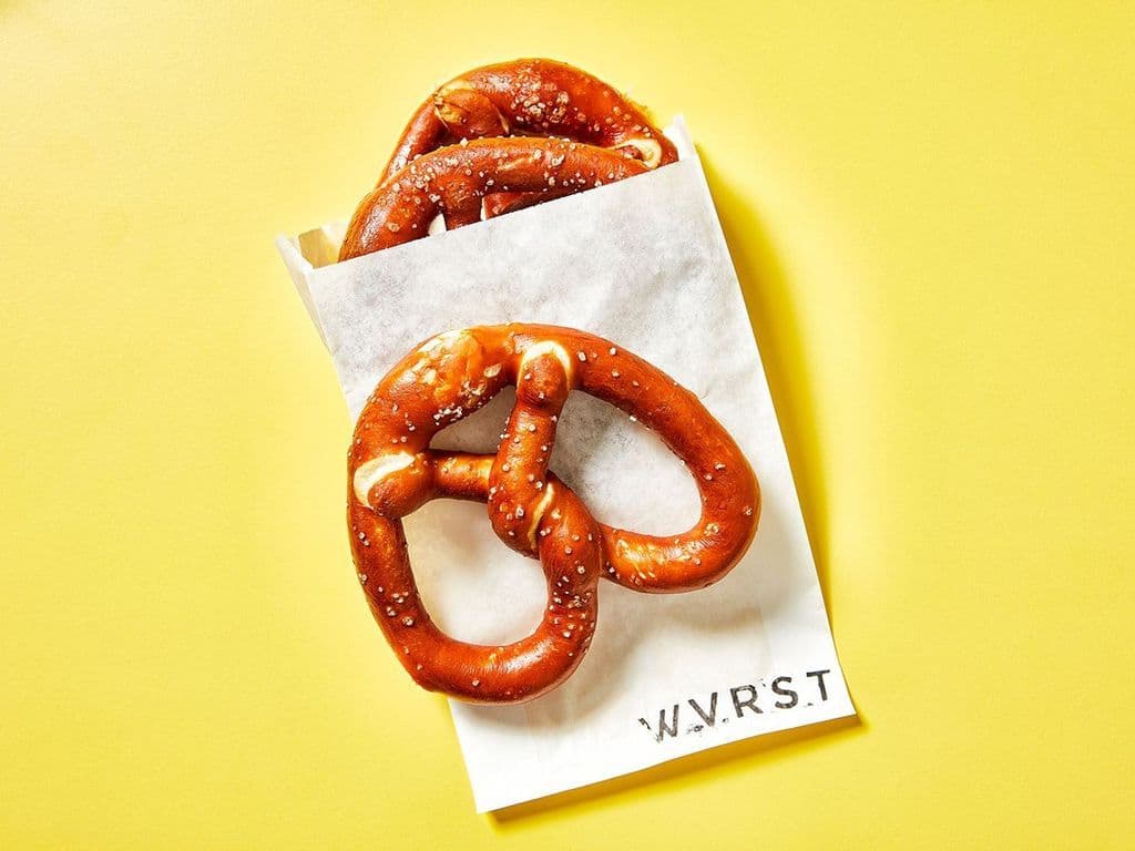 FRESH PRETZEL TRIO