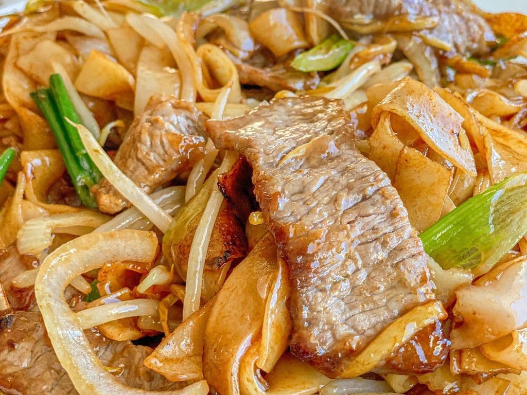 Beef & Bean Sprout Chow Funn - OO