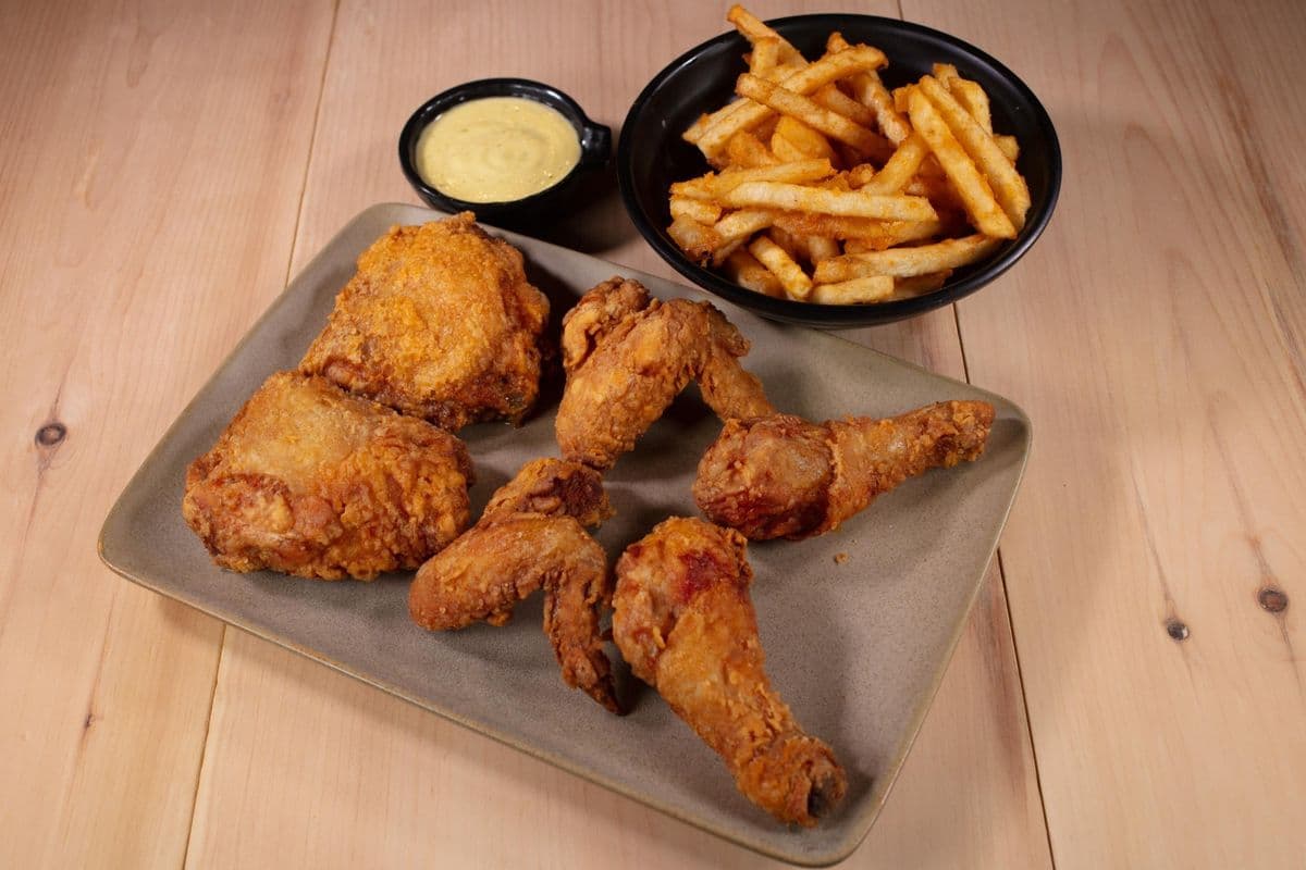 Broasted Chicken (Arabian fried chicken)
